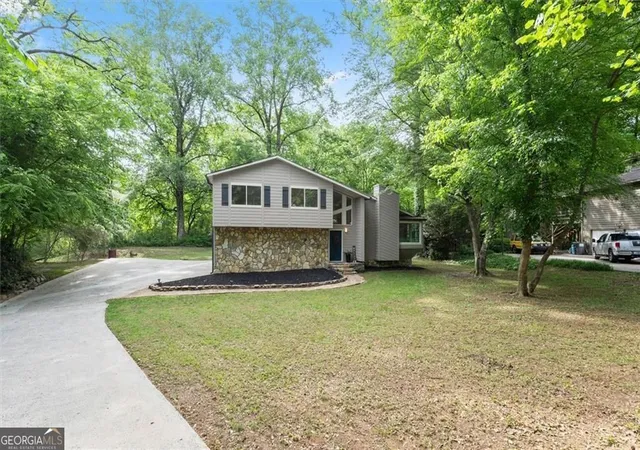 Photo 3 of Single family home for sale at 189 Castlebar Ct, Mableton, GA 30126 | MLS# 10764368 | Listing updated on 2026-10-09