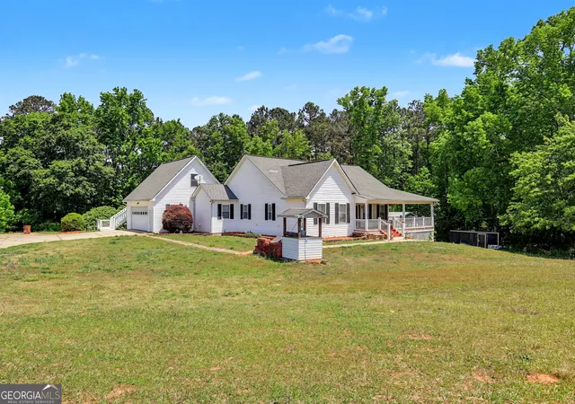 2nd image of 179 Hoyt Rd, Milner, GA 30257 | MLS# 10830143