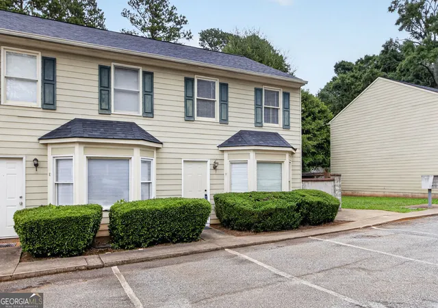 2nd image of 125 Dennis Dr #1F, Athens, GA 30605 | MLS# 10820664