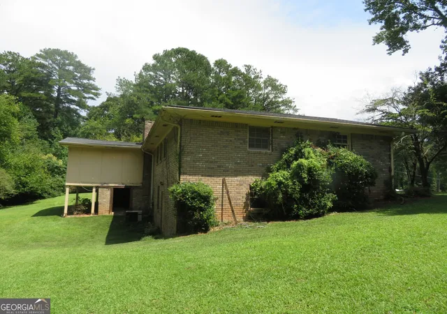 Photo 3 of Single family home for sale at 6505 Cherie Ln, South Fulton, GA 30349 | MLS# 10832416 | Listing updated on 2026-10-08