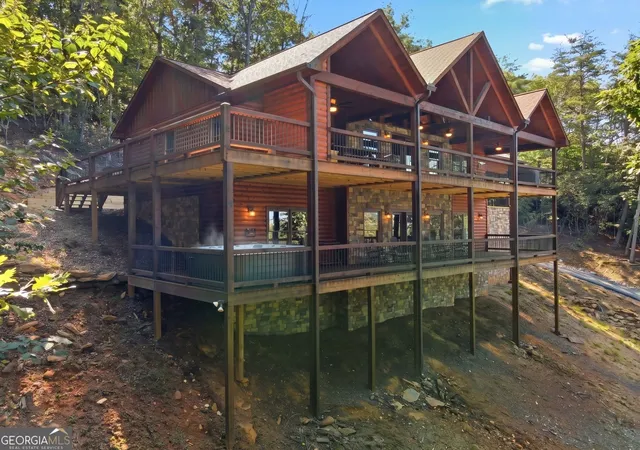 Photo 1 of Single family home for sale at 175 Stuart Dr Dr, Mineral Bluff, GA 30559 | MLS# 10831241 | Listing updated on 2026-09-16