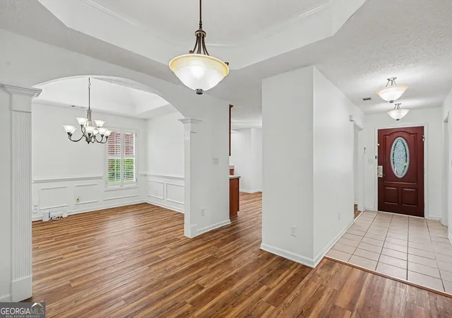 Photo 4 of Single family home for sale at 404 Gracious Way, Mcdonough, GA 30253 | MLS# 10785853 | Listing updated on 2026-10-05