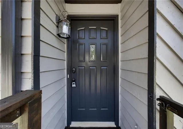 Photo 4 of Single family home for sale at 1198 Clichy Ct, Marietta, GA 30066 | MLS# 10834010 | Listing updated on 2026-09-13