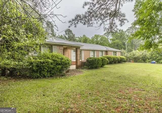 3rd image of 5059 Idleway Dr, Macon, GA 31210 | MLS# 10755054