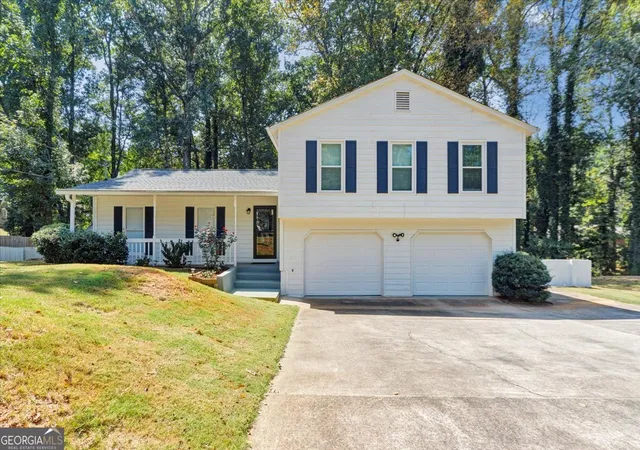 Photo 1 of Single family home for sale at 140 Leigh Kay Dr, Lawrenceville, GA 30046 | MLS# 10736294 | Listing updated on 2026-05-10