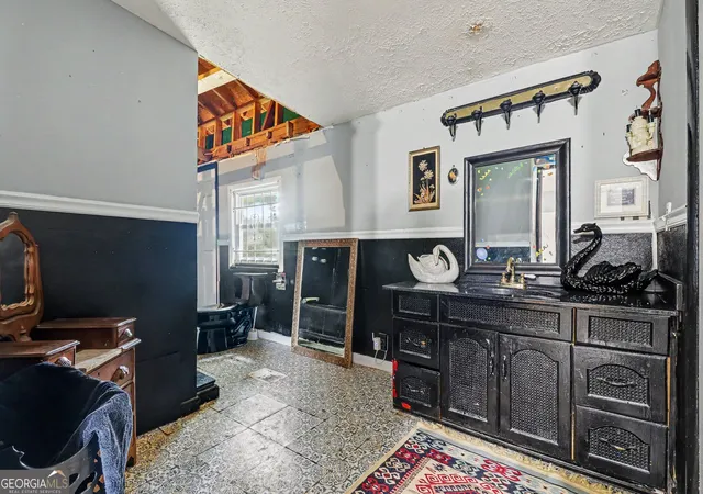 Photo 4 of Single family home for sale at 1638 Flintwood Dr Se, Atlanta, GA 30316 | MLS# 10827244 | Listing updated on 2026-08-31