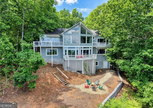 Photo 2 of Single family home for sale at 860 Ramey Mountain Rd, Hiawassee, GA 30546 | MLS# 10770449 | Listing updated on 2026-08-04