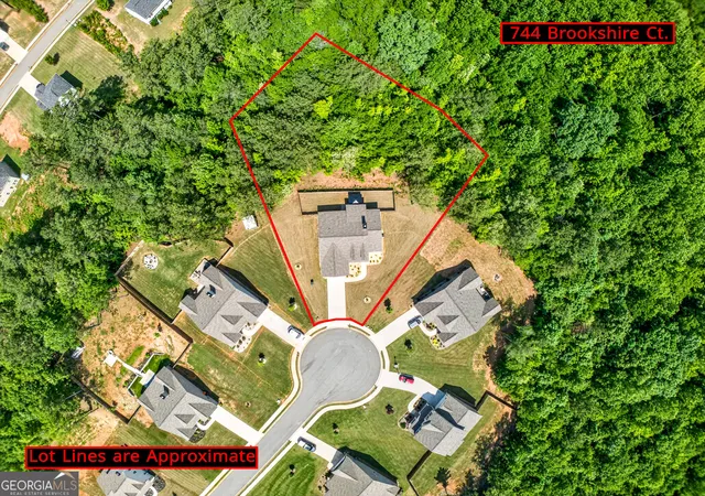 Photo 3 of Single family home for sale at 744 Brookshire Ct, Monroe, GA 30655 | MLS# 10778134 | Listing updated on 2026-08-11