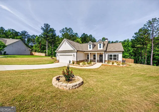Photo 3 of Single family home for sale at 744 Brookshire Ct, Monroe, GA 30655 | MLS# 10778134 | Listing updated on 2026-08-11