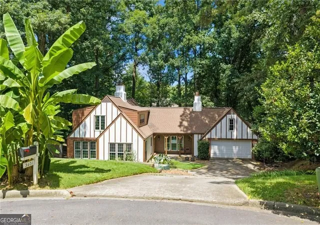 Photo 1 of Sale Pending at 3601 Miller Farms Ln, Duluth, GA 30096 | MLS# 10830218 | Listing updated on 2026-08-29