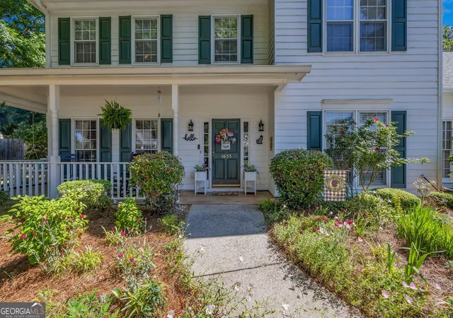 Photo 4 of Single family home for sale at 1633 Brentwood Xing SE, Conyers, GA 30013 | MLS# 10768774 | Listing updated on 2026-09-11