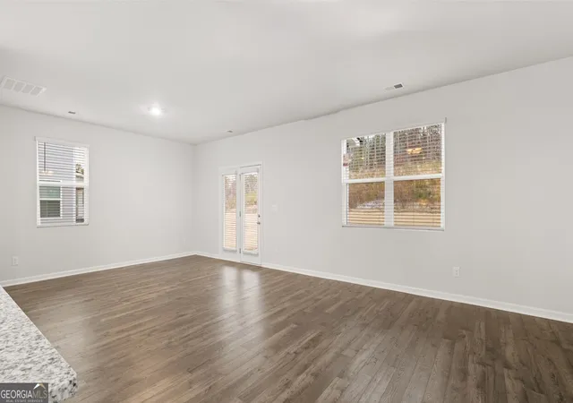 4th image of 11974 Aukerman Wy #128, Hampton, GA 30228 | MLS# 10784914