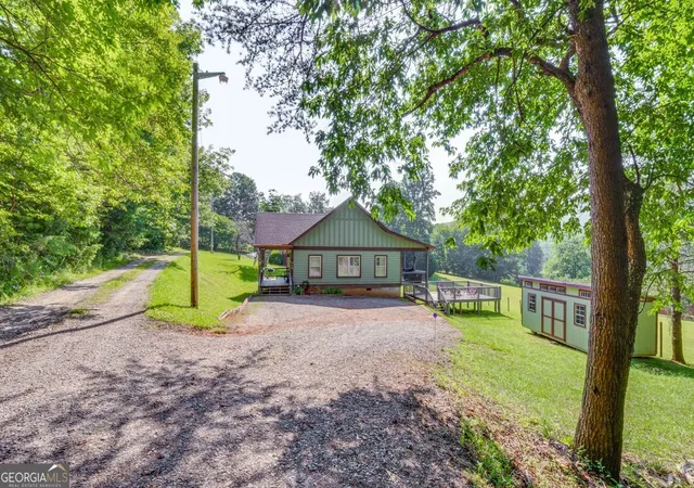 Photo 2 of Single family home for sale at 1100 Rova Wy, Hiawassee, GA 30546 | MLS# 10834121 | Listing updated on 2026-09-10