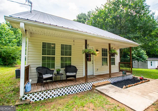 Photo 2 of Single family home for sale at 445 Gum Crk Cir, Roopville, GA 30170 | MLS# 10806078 | Listing updated on 2026-07-29
