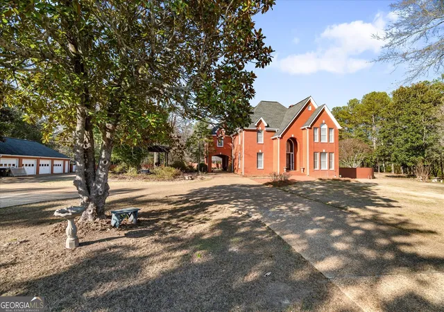 Photo 3 of Single family home for sale at 533 Rock Mills Road, Roanoke, AL 36274 | MLS# 10822005 | Listing updated on 2026-10-08