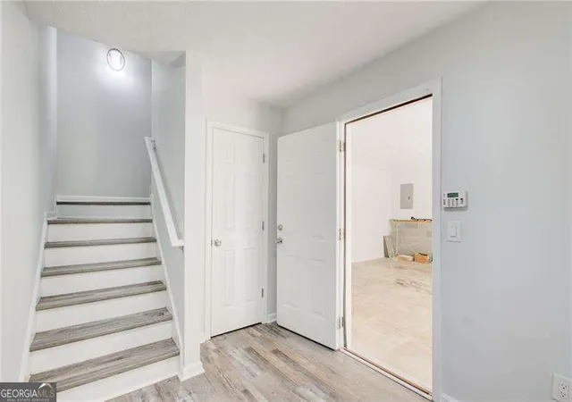 Photo 3 of Single family home for sale at 2470 Stonegate Dr NW, Acworth, GA 30101 | MLS# 10810818 | Listing updated on 2026-08-05