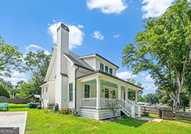 Photo 3 of Single family home for sale at 4137 Grogan St NW, Acworth, GA 30101 | MLS# 10818785 | Listing updated on 2026-09-13
