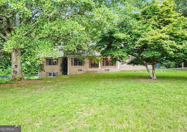 2nd image of 2195 Temple Johnson Rd, Snellville, GA 30078 | MLS# 10822288