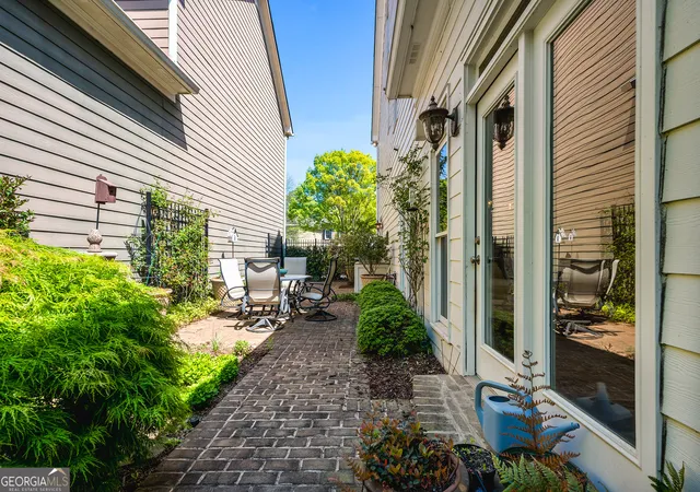 Photo 4 of Single family home for sale at 2901 Gateland Sq, Marietta, GA 30062 | MLS# 10725223 | Listing updated on 2026-09-14