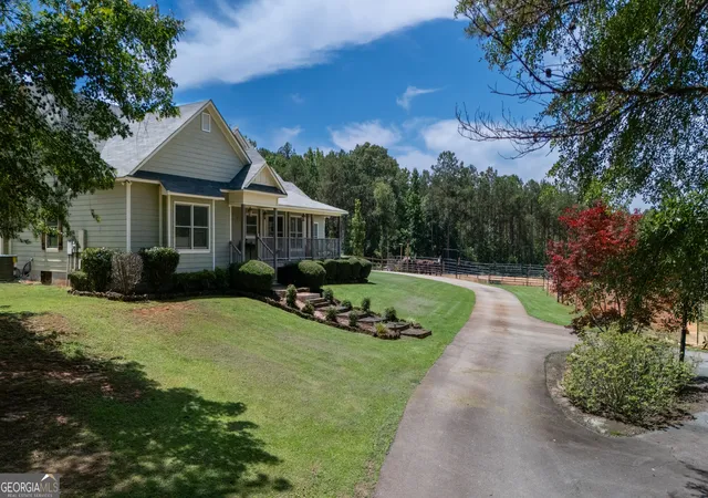 Homes for sale in Pine Mountain, GA | 2584 Salem Rd, Pine Mountain, GA 31822 | MLS# 10782815