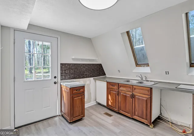5th image of 12005-A Hutcheson Ferry Rd, Chattahoochee Hills, GA 30268 | MLS# 10728854