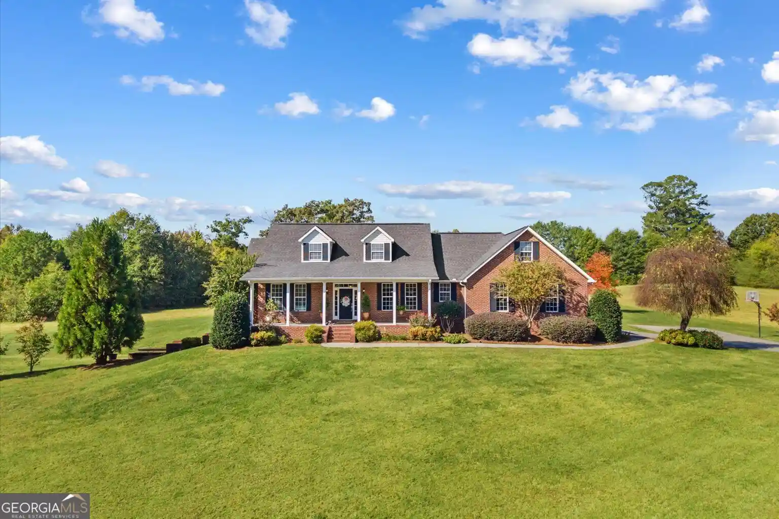 Photo 1 of Single family home for sale at 1617 Pleasant Grv Dr, Dalton, GA 30721 | MLS# 10882195 | Listing updated on 2026-10-30
