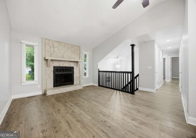 Photo 2 of Single family home for sale at 3021 Munson Ct, Snellville, GA 30039 | MLS# 10765489 | Listing updated on 2026-09-28
