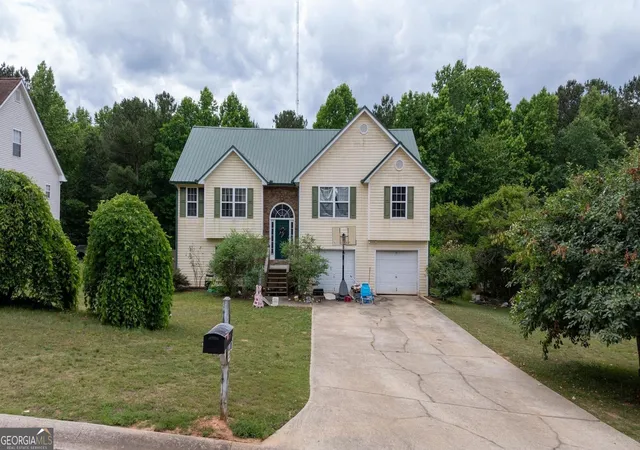 Homes for sale in Bethlehem, GA | 602 Saddle Ridge Dr, Bethlehem, GA 30620 | MLS# 10774670