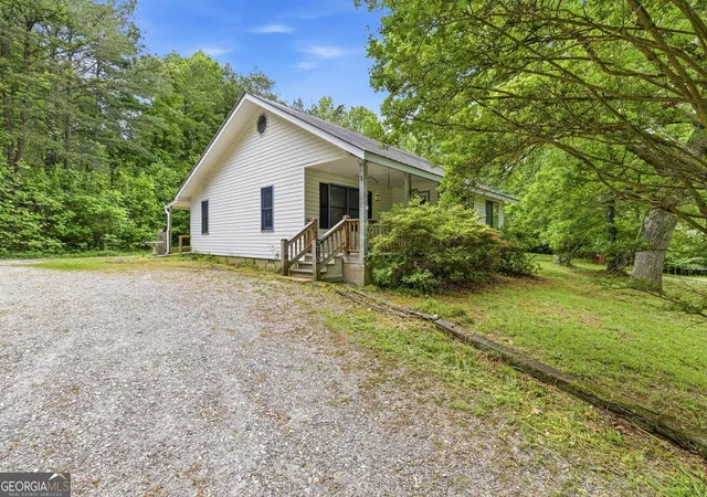 Homes for sale in Demorest, GA | 210 Kentucky Dr, Demorest, GA 30535 | MLS# 10765042