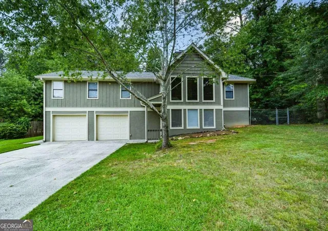 Photo 1 of Single family home for sale at 3343 Mill Strm Ln Sw, Marietta, GA 30060 | MLS# 10797302 | Listing updated on 2026-08-10