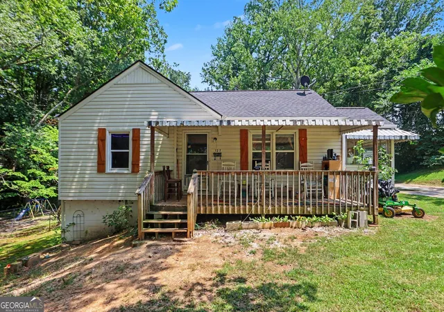1st image of 127 White St, Tallapoosa, GA 30176 | MLS# 10815634