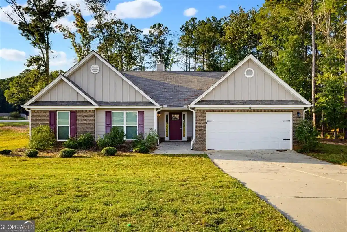 Single family home for sale at 24 Windrow Trl, Statham, GA 30666 | MLS# 10874089