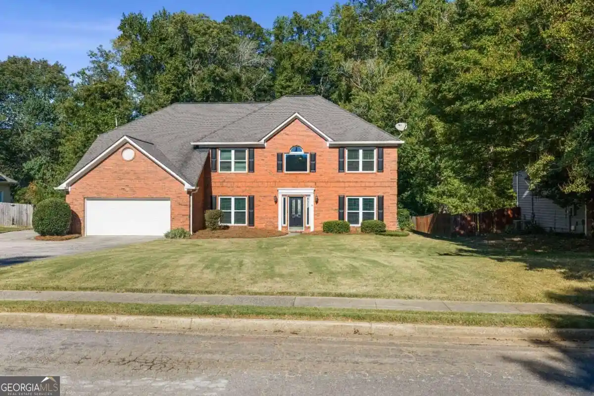 Single family home for sale at 990 Allenbrook Ln, Roswell, GA 30075 | MLS# 10873364