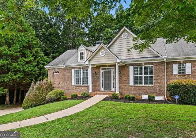 2nd image of 5700 Sullivan Point Dr, Powder Springs, GA 30127 | MLS# 10813088