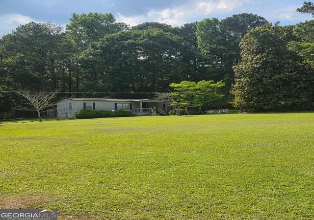 2nd image of 3825 N Goddard Rd, Lithonia, GA 30038 | MLS# 10687272