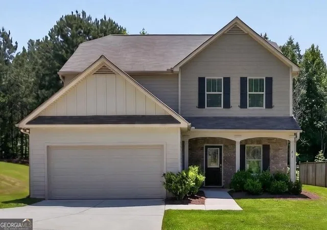 Photo 3 of Sale Pending at 217 Stone Creek Ct, Temple, GA 30179 | MLS# 10792966 | Listing updated on 2026-08-24