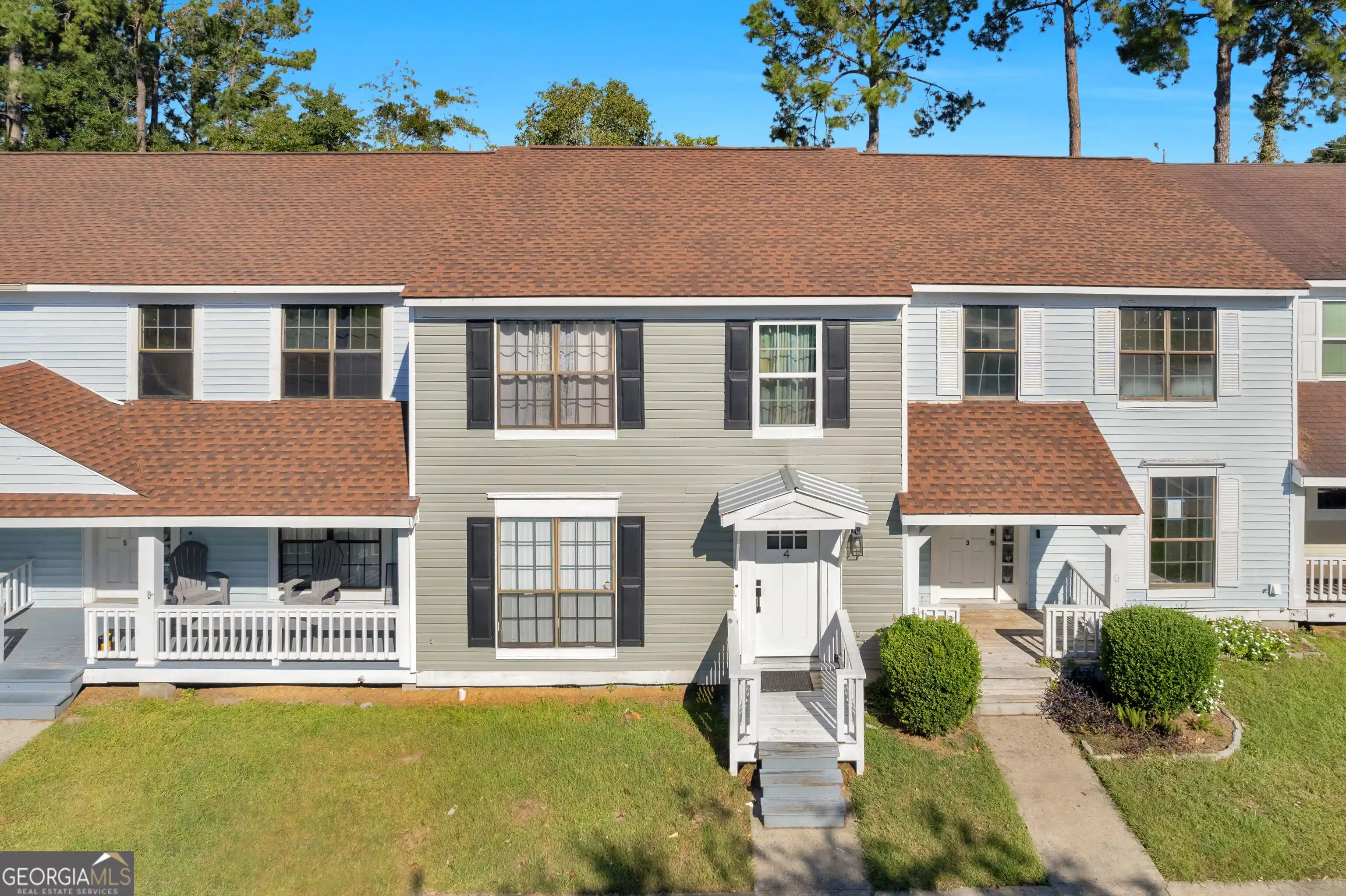 Photo 1 of Townhouse for sale at 912 Pineland Ave #APT 4, Hinesville, GA 31313 | MLS# 10857260 | Listing updated on 2026-10-15