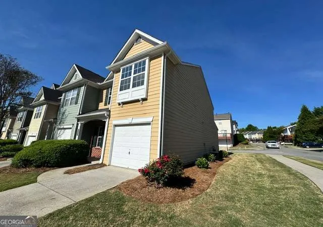 Photo 3 of Townhouse for sale at 320 Antebellum Pl, Woodstock, GA 30188 | MLS# 10757663 | Listing updated on 2026-08-09
