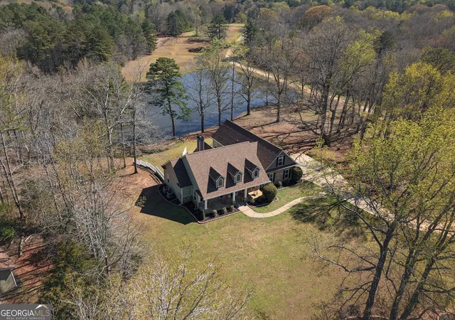 2nd image of 135 Fischer Spur Rd, Newnan, GA 30265 | MLS# 10809685