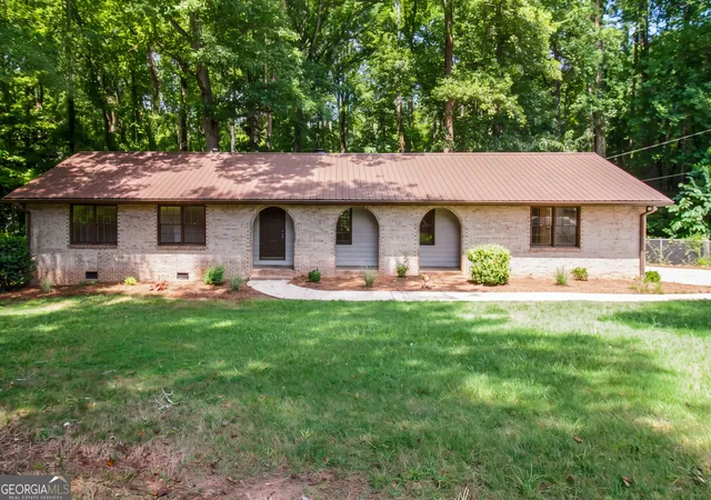 Photo 3 of Single family home for sale at 1191 Arrowhead Rd, Watkinsville, GA 30677 | MLS# 10834484 | Listing updated on 2026-09-10
