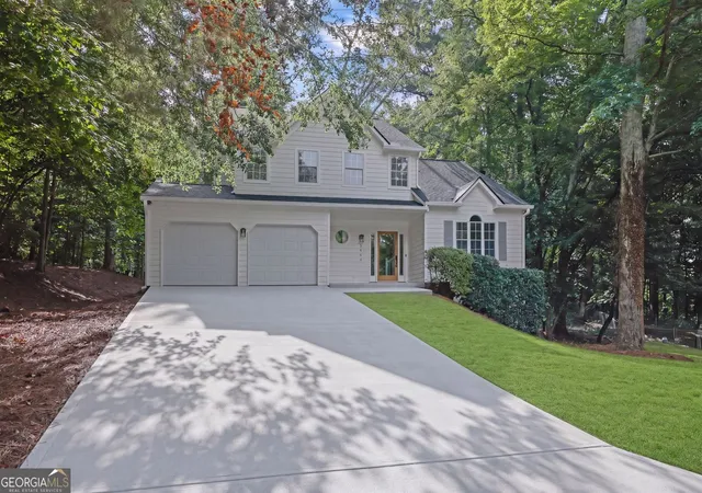 3rd image of 3444 Chancellors Dr, Powder Springs, GA 30127 | MLS# 10819483