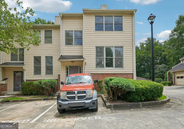 Photo 1 of Sale Pending at 19 Belmonte Ct Sw, Atlanta, GA 30311 | MLS# 10812561 | Listing updated on 2026-08-28