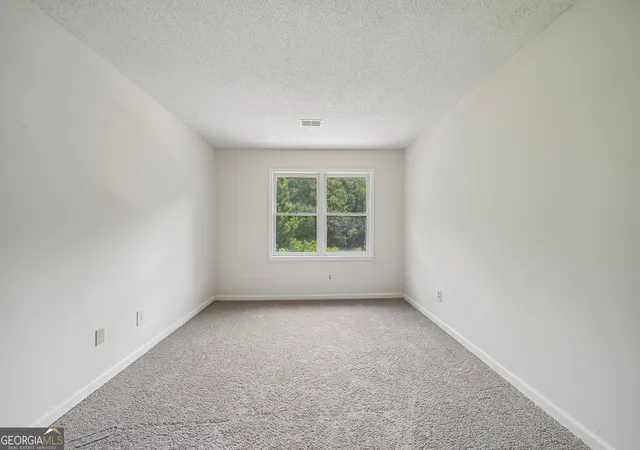 Photo 2 of Sale Pending at 19 Belmonte Ct Sw, Atlanta, GA 30311 | MLS# 10812561 | Listing updated on 2026-08-28