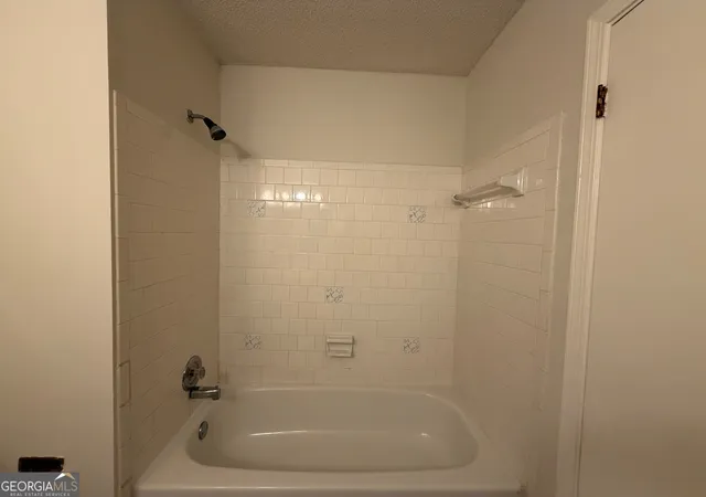 Photo 30 of Sale Pending at 19 Belmonte Ct Sw, Atlanta, GA 30311 | MLS# 10812561 | Listing updated on 2026-08-28