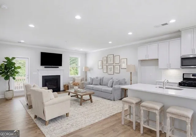 Photo 2 of Townhouse for sale at 1637 Venture Point Wy, Decatur, GA 30032 | MLS# 10831420 | Listing updated on 2026-09-03