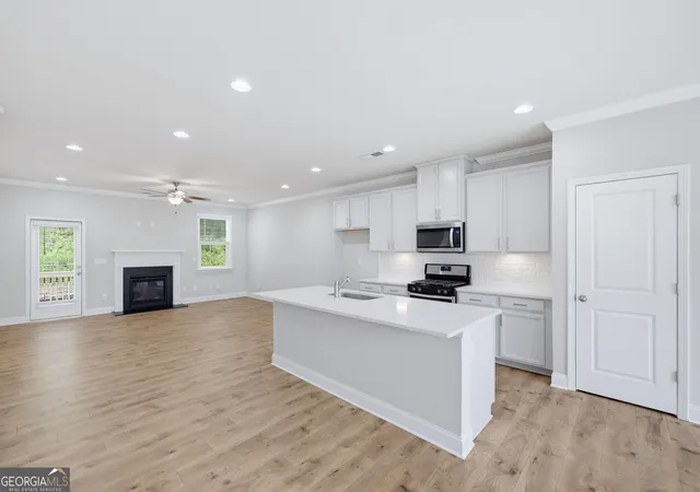 Photo 3 of Townhouse for sale at 1637 Venture Point Wy, Decatur, GA 30032 | MLS# 10831420 | Listing updated on 2026-09-25