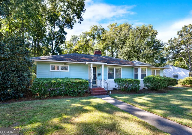 Homes for sale in Savannah, GA | 1105 E De Renne Dr, Savannah, GA 31406 | MLS# 10624006
