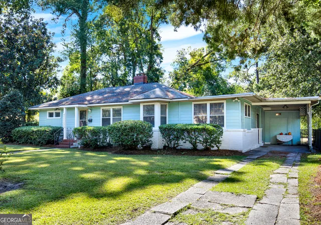 Homes for sale in Savannah, GA | 1105 E De Renne Dr, Savannah, GA 31406 | MLS# 10624006