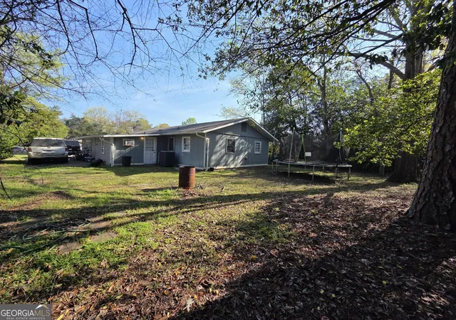 3rd image of 105 Varee Dr, Warner Robins, GA 31093 | MLS# 10817761