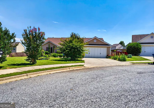 Photo 4 of Single family home for sale at 1312 Dianne Wy, Winder, GA 30680 | MLS# 10781438 | Listing updated on 2026-08-30